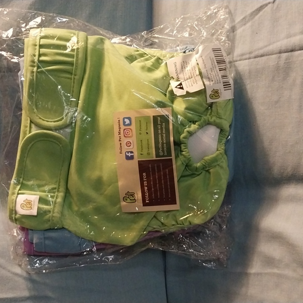 NWOT Pet Magasin Dog Diapers 3pk green blue and purple size L